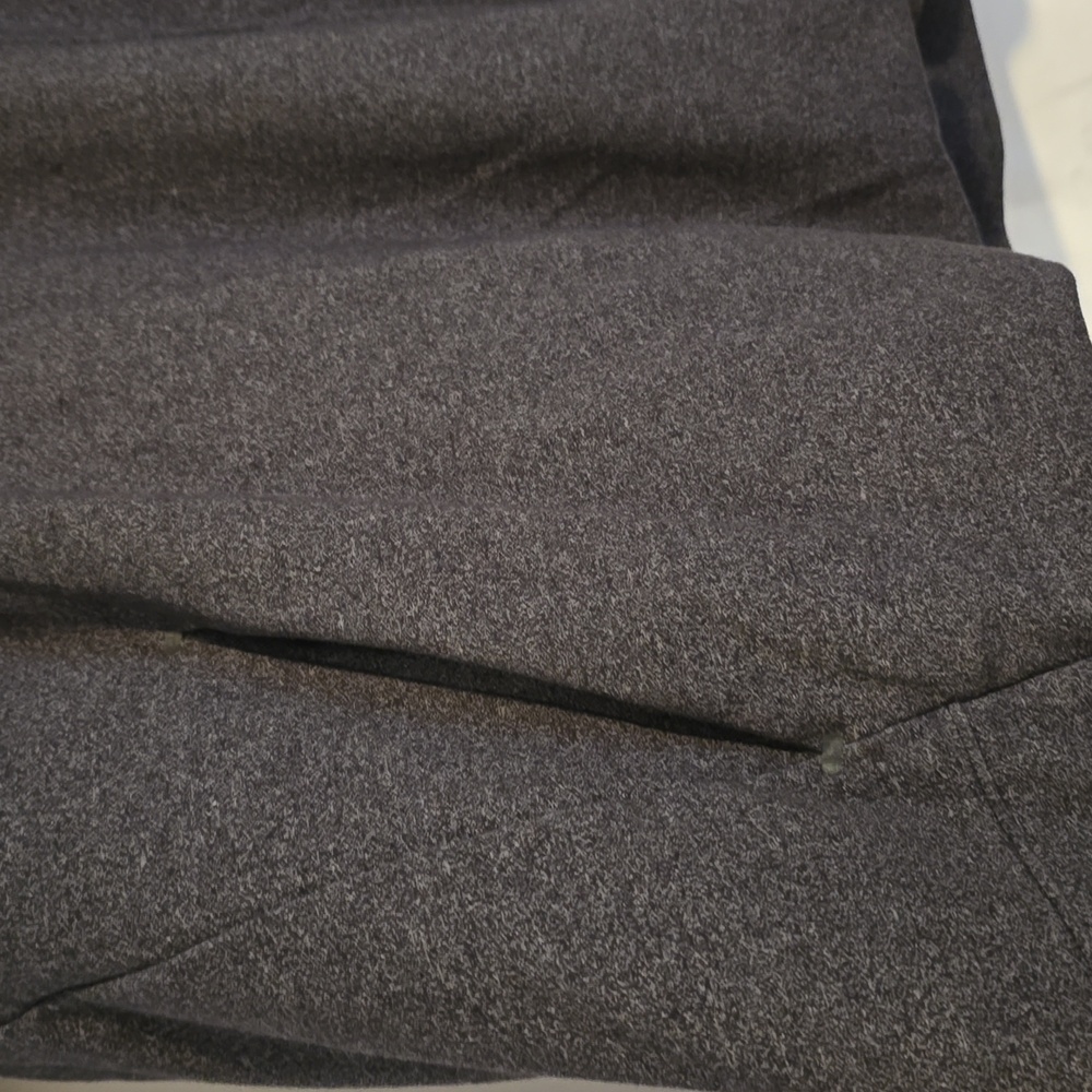 Old Navy Active Black Dynamic Short Sleeve Fleece Hoodie - Picture 2 of 4